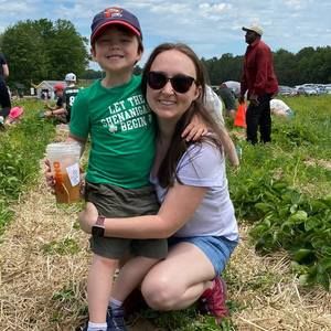 Meet your Posher, Nicole